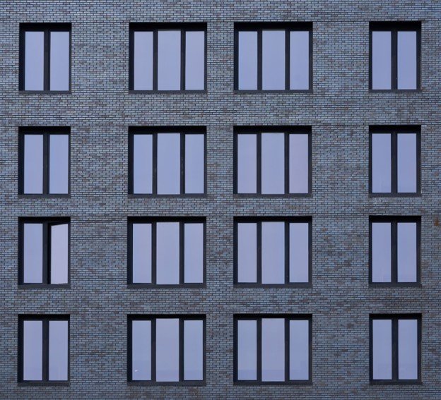 Metal-plastic doors and windows (manufacturing/installation)